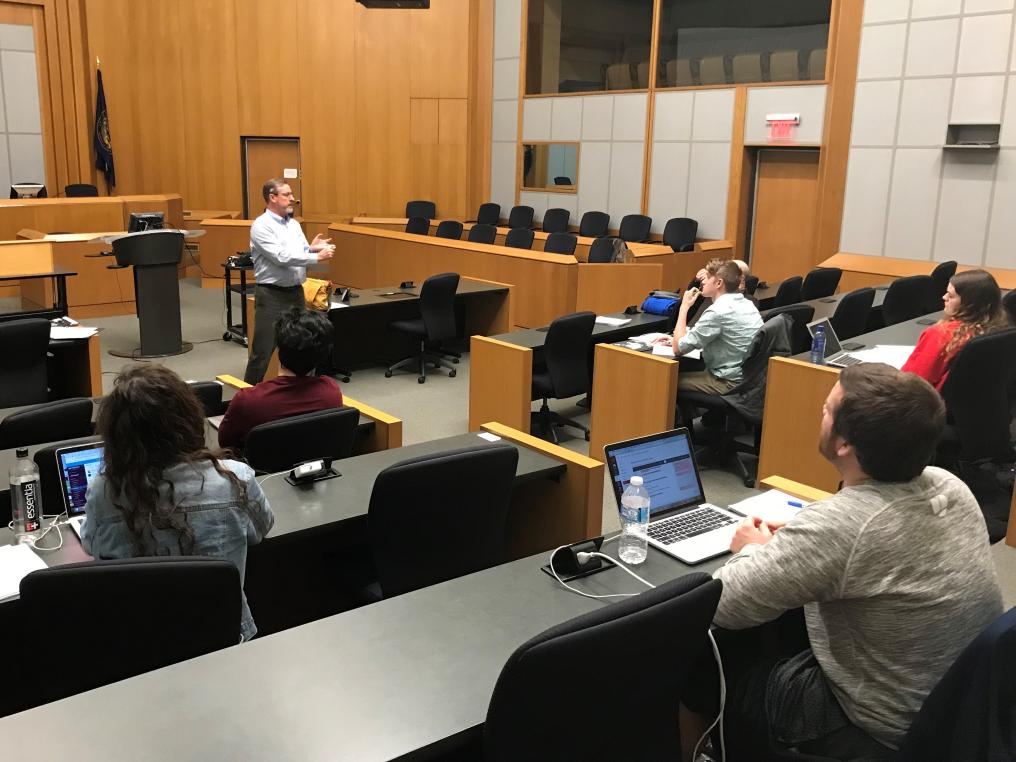 UNL CoJMC pop-up class on covering the courts.